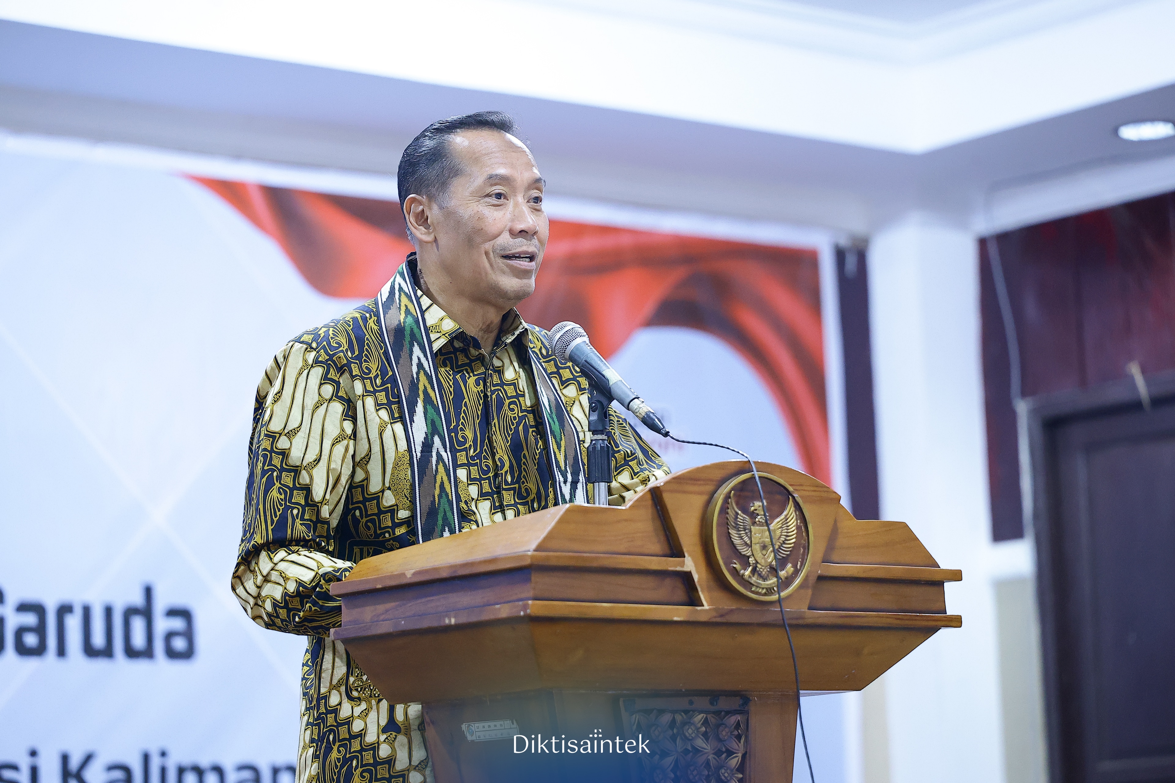 Dukung Visi Indonesia Emas 2045, Pemkab Mempawah Serahkan Lahan 24 Hektar untuk Pembangunan Sekolah Garuda