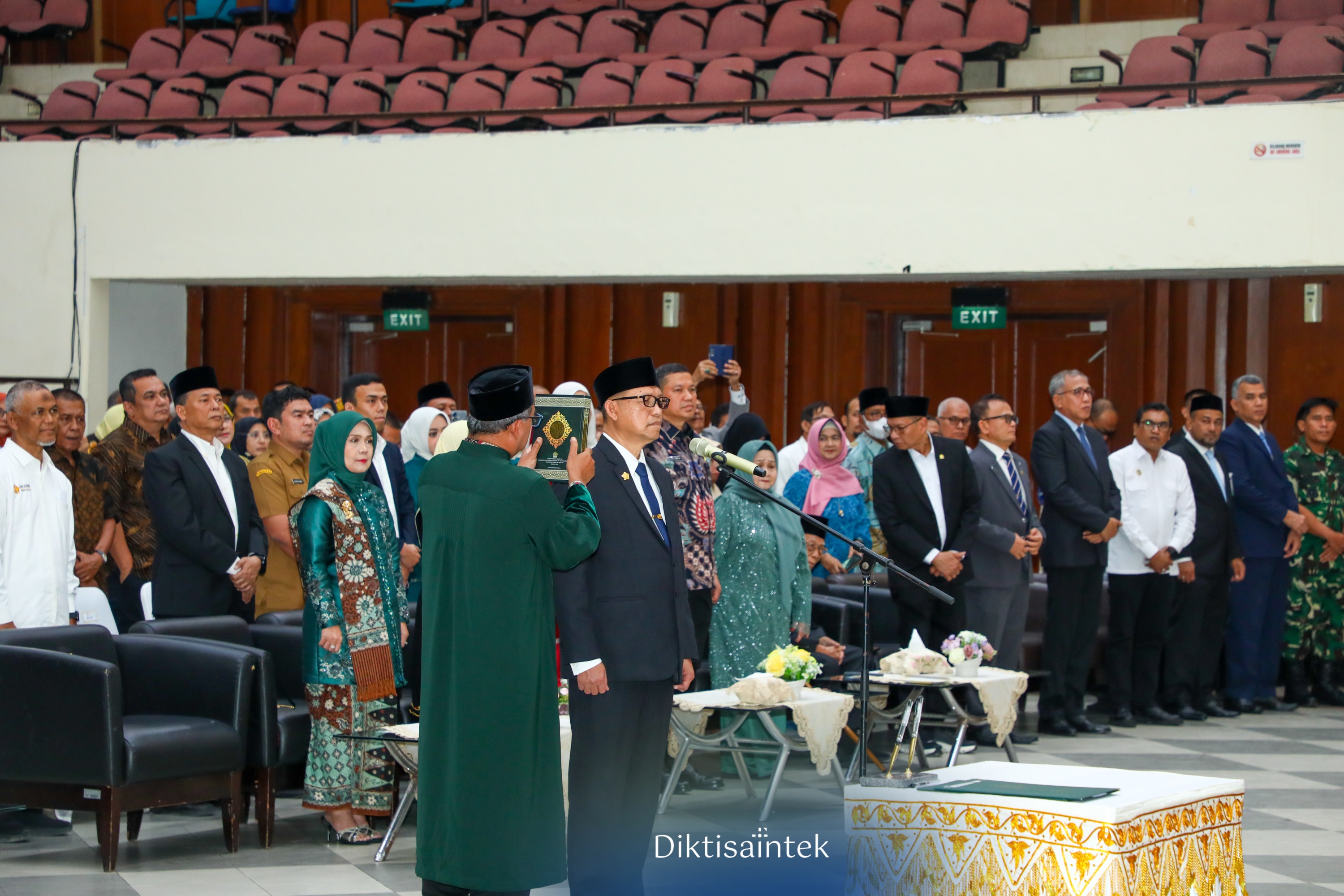 Rektor Baru USK Dilantik, Perkuat Pengembangan  Sains  dan Teknologi di Wilayah  Barat Indonesia