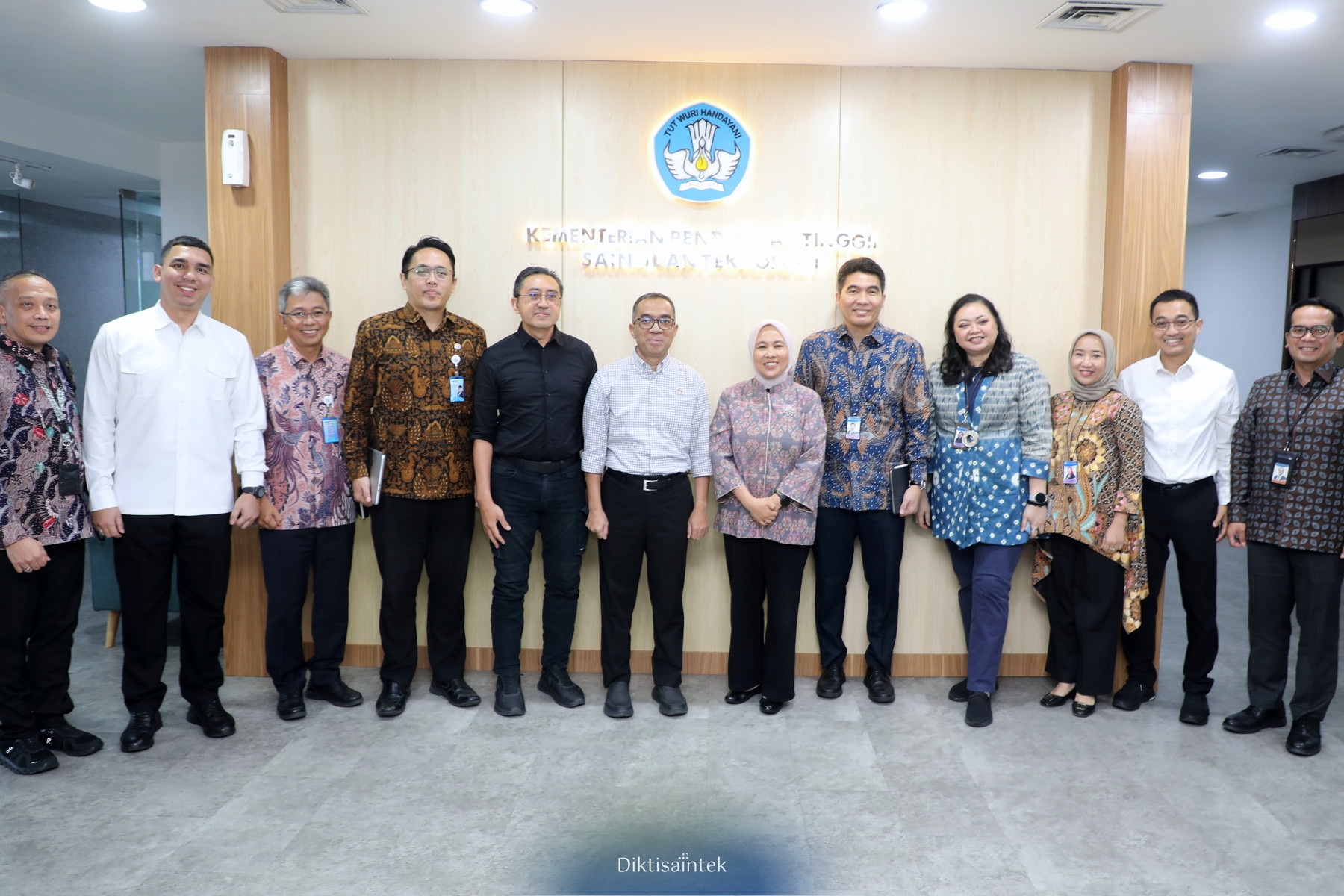 Kemdiktisaintek Dorong Transformasi Industri Nasional Berbasis Sains