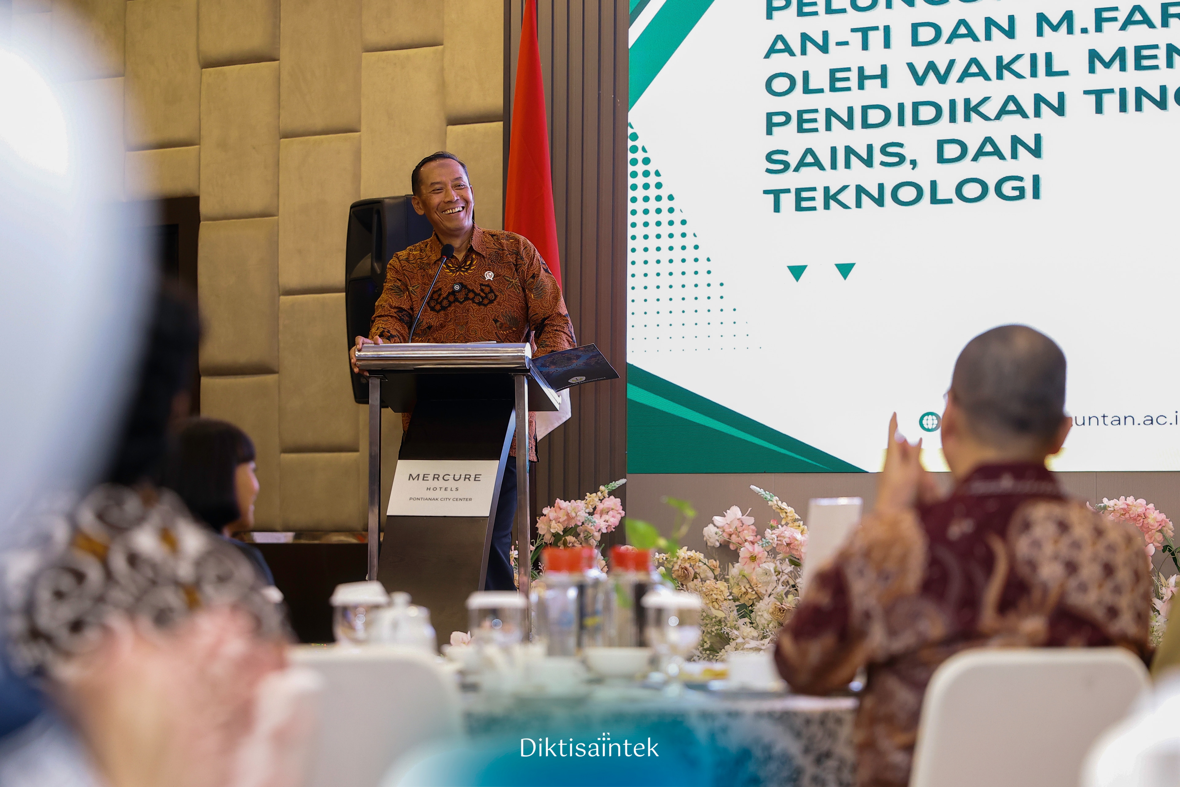 Atasi Kebutuhan Tenaga Medis, Kemdiktisaintek Perkuat Akselerasi Program Pendidikan Dokter Spesialis di Kalbar 