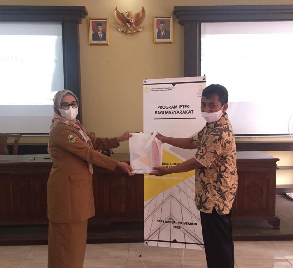 Akademisi Vokasi UI Beri Pelatihan Digital Tentang Literasi Keuangan Bagi Guru SMA di Kota Depok