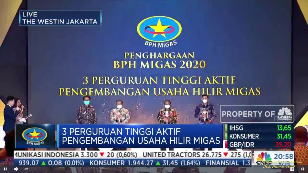 UI Terima Penghargaan Perguruan Tinggi Aktif Pengembangan Usaha Hilir Minyak dan Gas Bumi dari BPH Migas