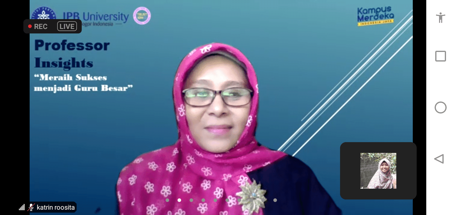 Kisah Perjuangan dan Strategi Menjadi Guru Besar di Acara Professor Insight IPB University