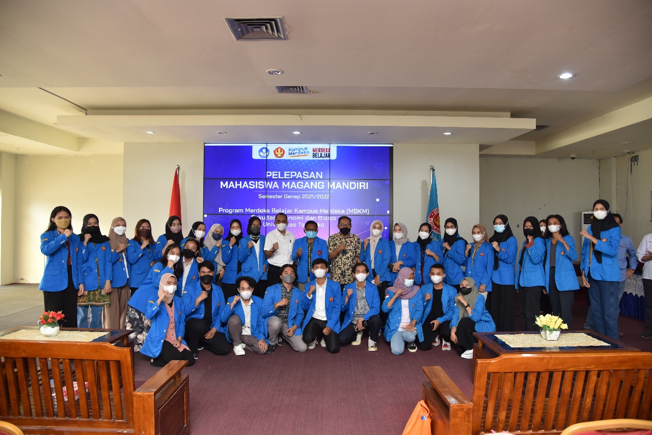 Fakultas Ekonomi & Bisnis Untad Gelar Pelepasan Mahasiswa Magang Mandiri Program MBKM