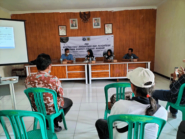 Dosen IPB University Mengabdi, Bantu Revitalisasi Organisasi dan Penentuan Usaha BUMDes Cibadak Mandiri