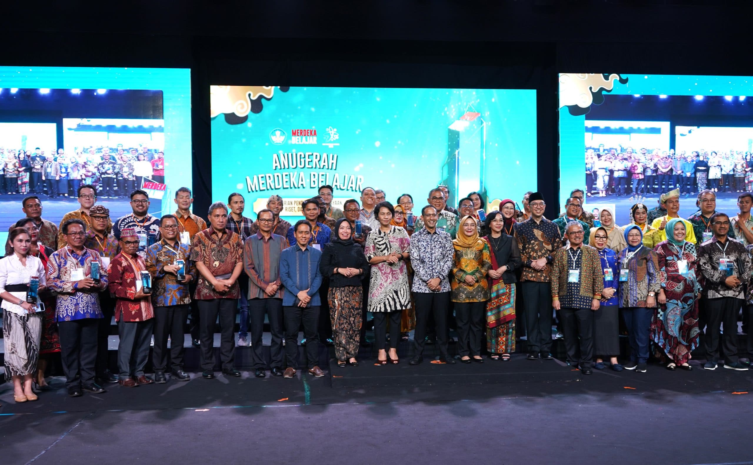 Anugerah Pendidikan Tinggi Berikan Apresiasi bagi Penyelenggara Merdeka Belajar Kampus Merdeka Terbaik