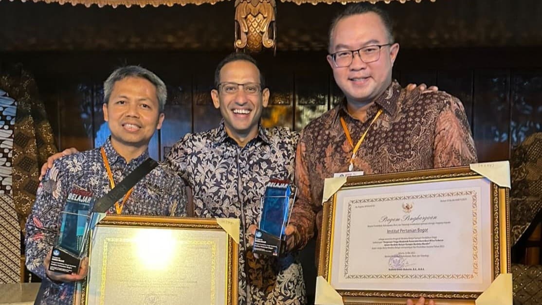 IPB University Raih Dua Penghargaan Anugerah Merdeka Belajar 2023 dari Kemdikbudristek RI