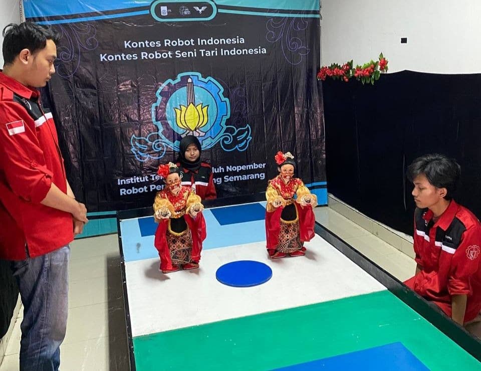 Tim Robot ITS Dominasi Juara Kontes Robot Indonesia 2023 Wilayah II