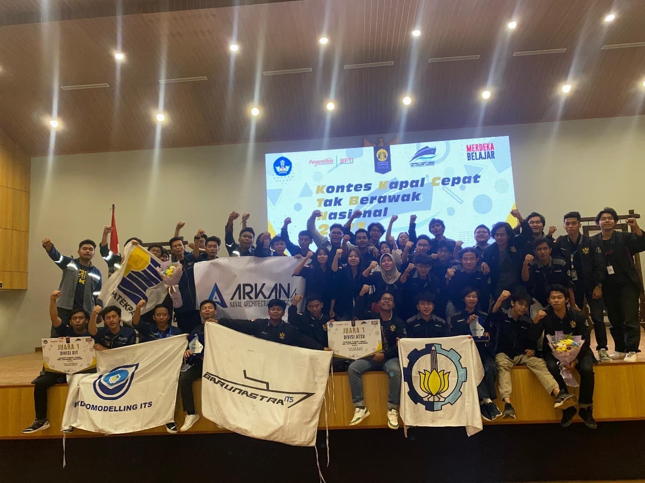 Tim Barunastra dan DNA Hydromodelling ITS Sukses Juarai KKCTBN 2023