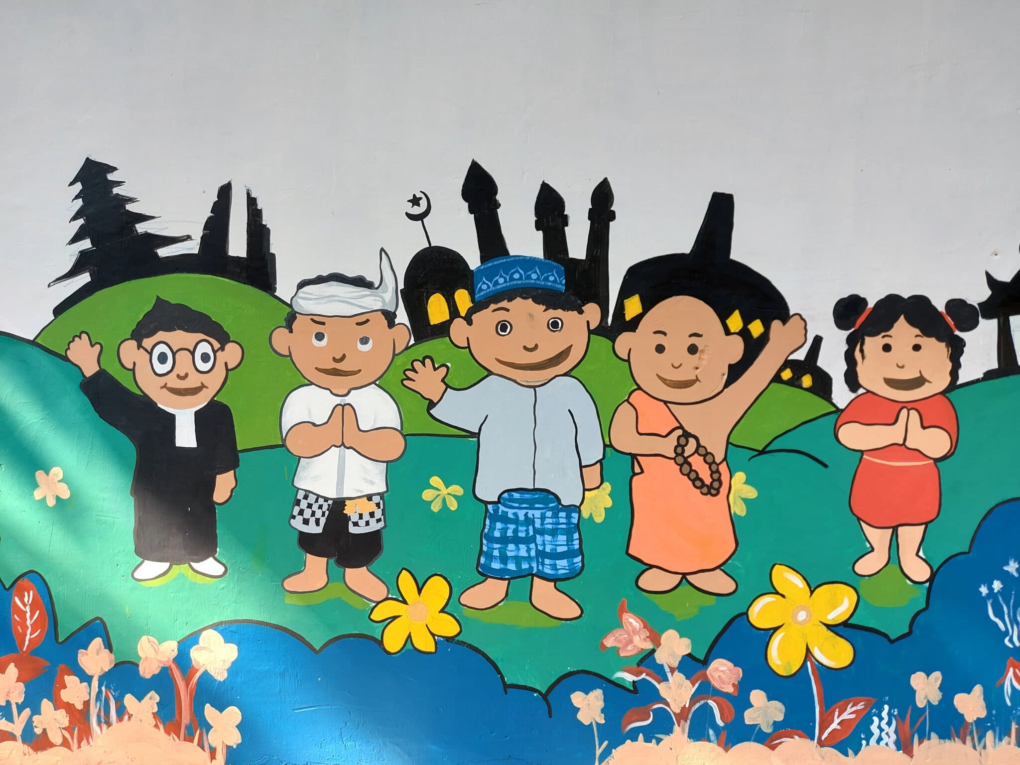 Abmas ITS Inisiasi Mural sebagai Media Belajar Keberagaman Bangsa