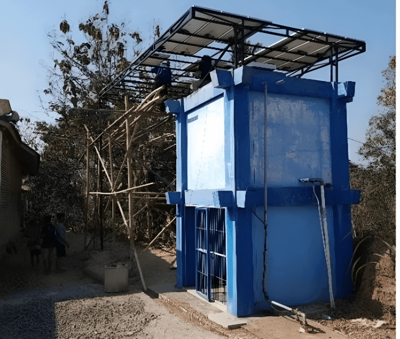 Manfaatkan Panel Surya, Abmas ITS Bantu Pengairan Warga