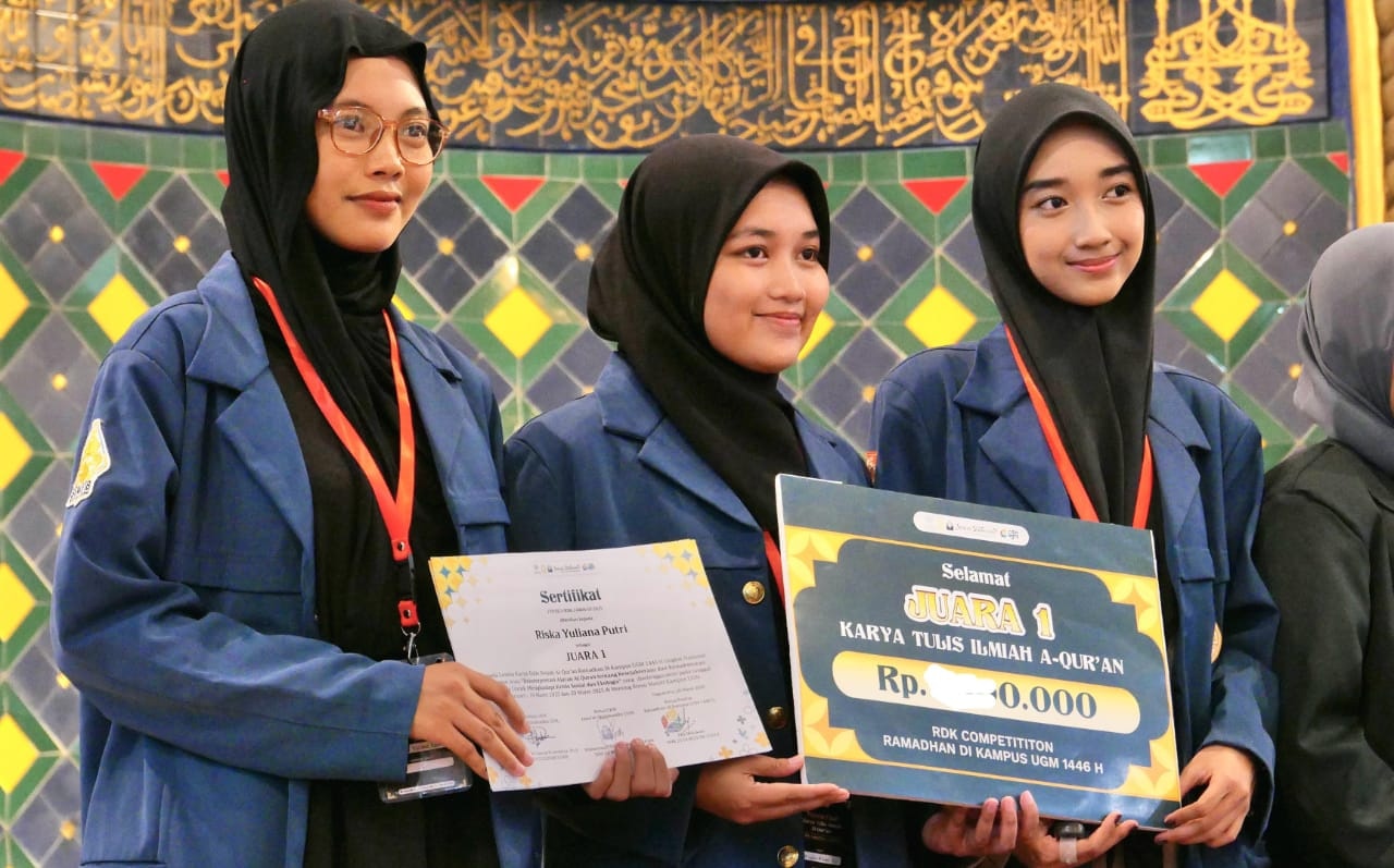 Gagas Aplikasi Peduli Ekologi, Mahasiswa UNAIR Raih Juara 1 LKTIA Nasional