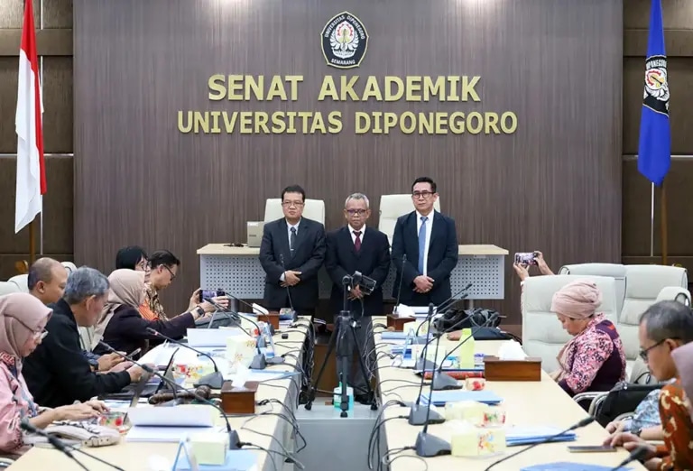 Paparan Tiga Calon Guru Besar UNDIP Bawakan Inovasi di Bidang Teknik, Kimia, dan Peternakan
