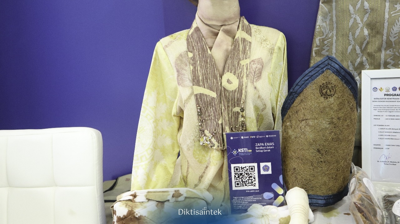 ZAPA Emas, Pewarna Batik dari Limbah Pertanian Hasil Inovasi Politani Pangkep