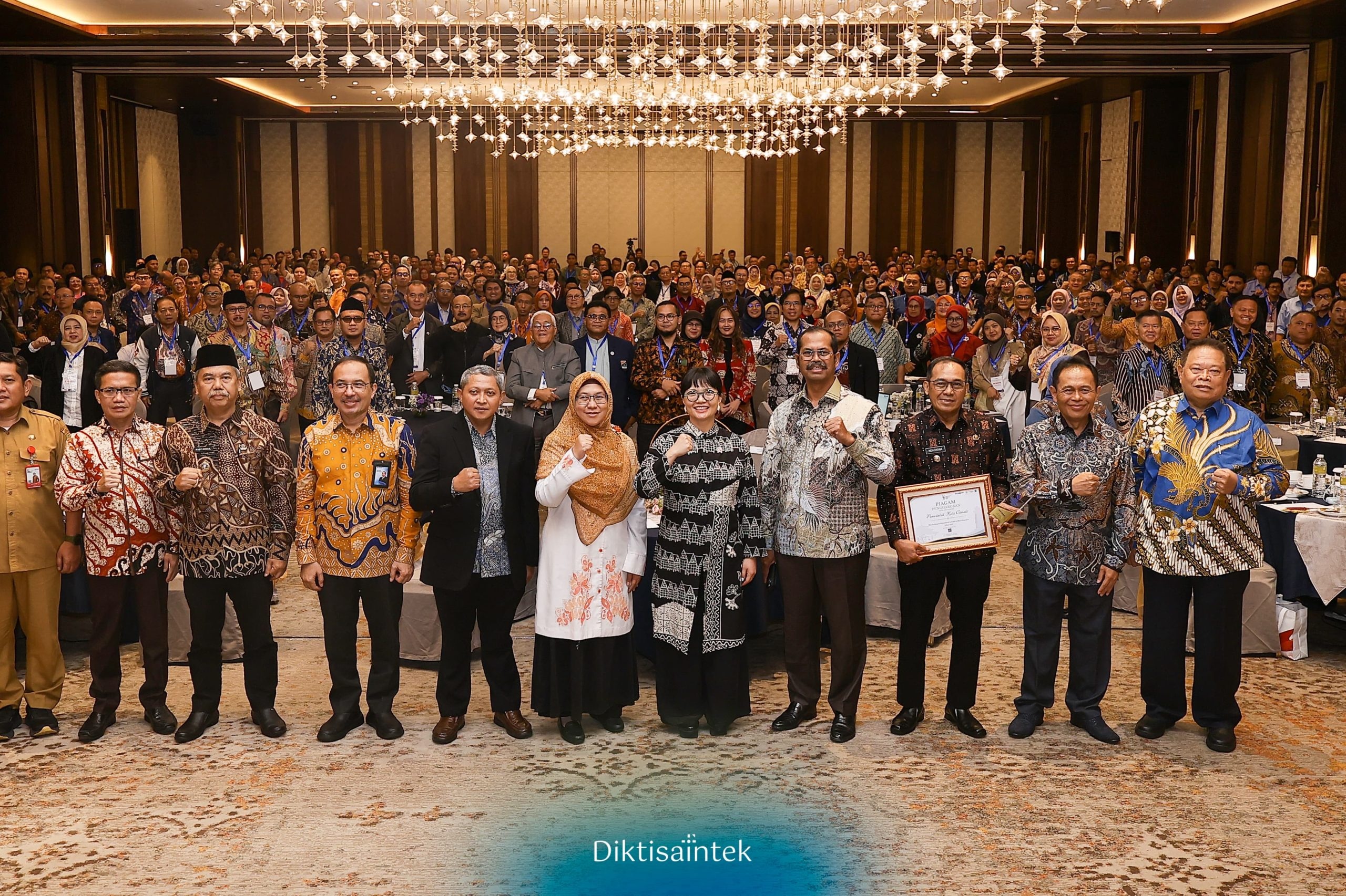 Transformasi Pendidikan Tinggi melalui “Diktisaintek Berdampak”: Kolaborasi Kampus untuk Solusi Nyata bagi Masyarakat