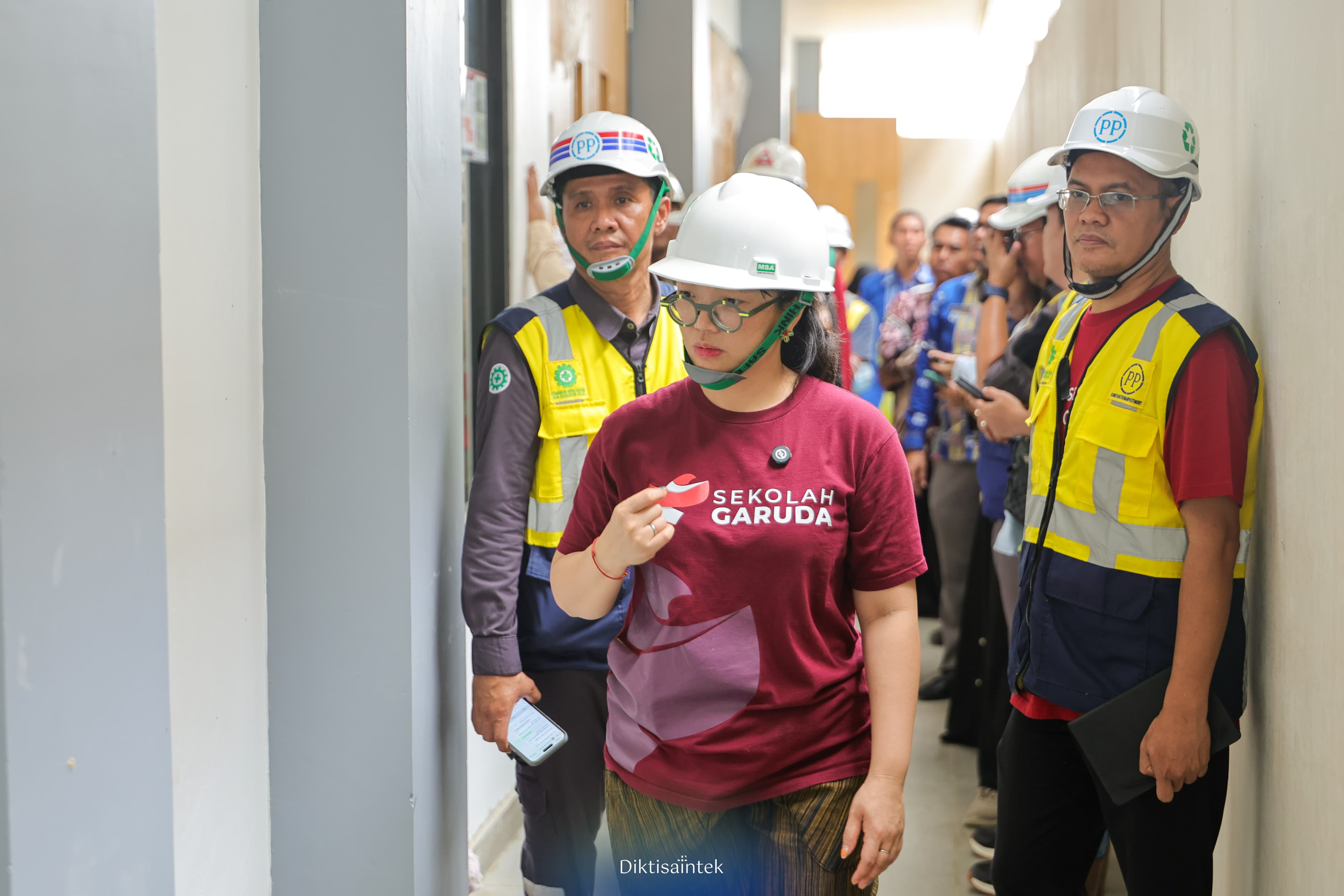 Wamendiktisaintek Stella Christie Meninjau Persiapan MPLS Sekolah Unggul Garuda Konawe Selatan