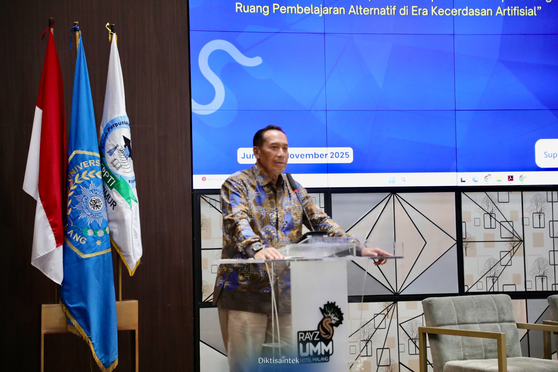 Wamen Fauzan: Perpustakaan sebagai Pilar Kemajuan Peradaban Bangsa