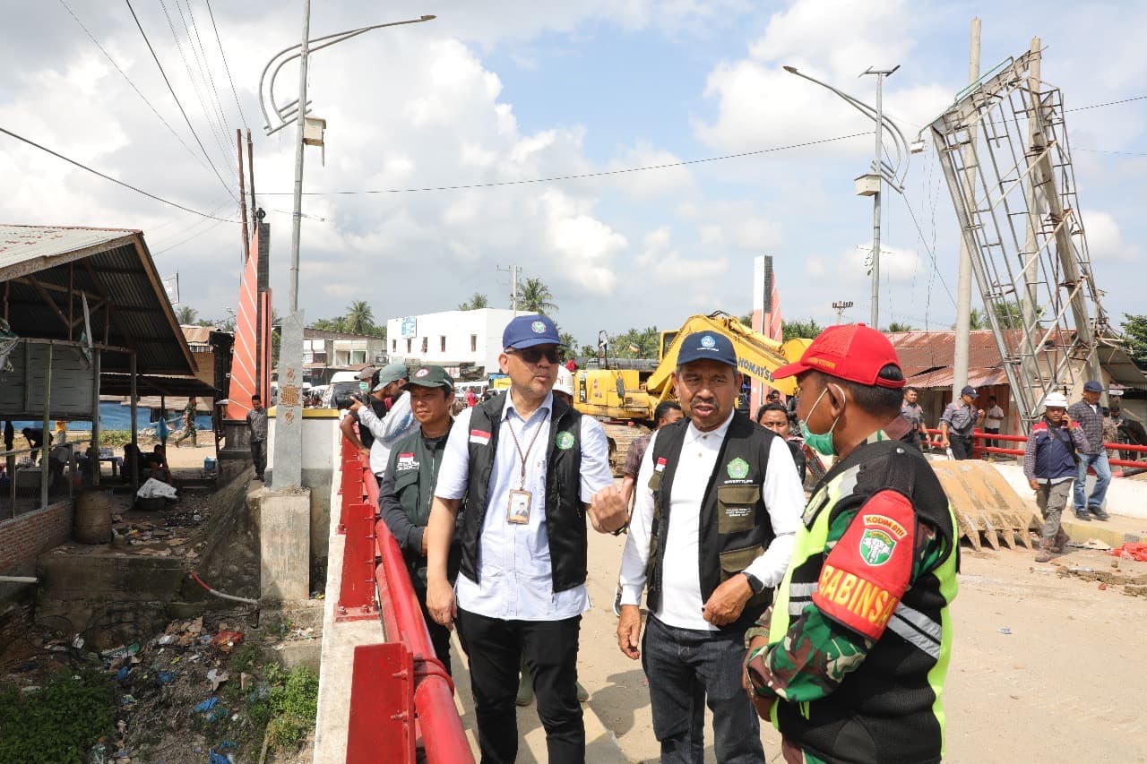 Aceh Bergerak: Kolaborasi Tanggap Darurat Kemdiktisaintek untuk Pemulihan Bencana
