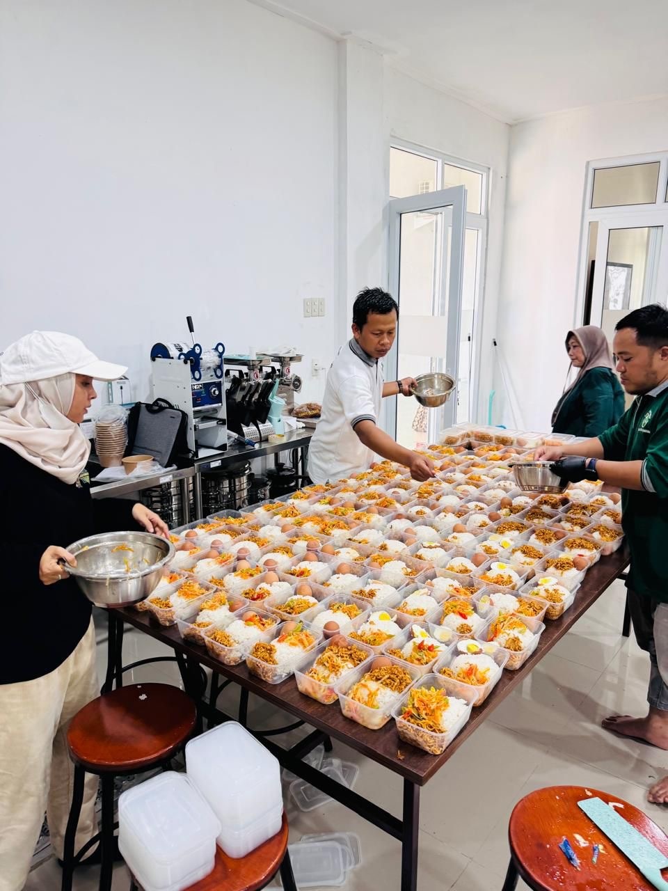 Kemdiktisaintek Lakukan Gerak Cepat Tanggap Darurat Bencana di Sumatra