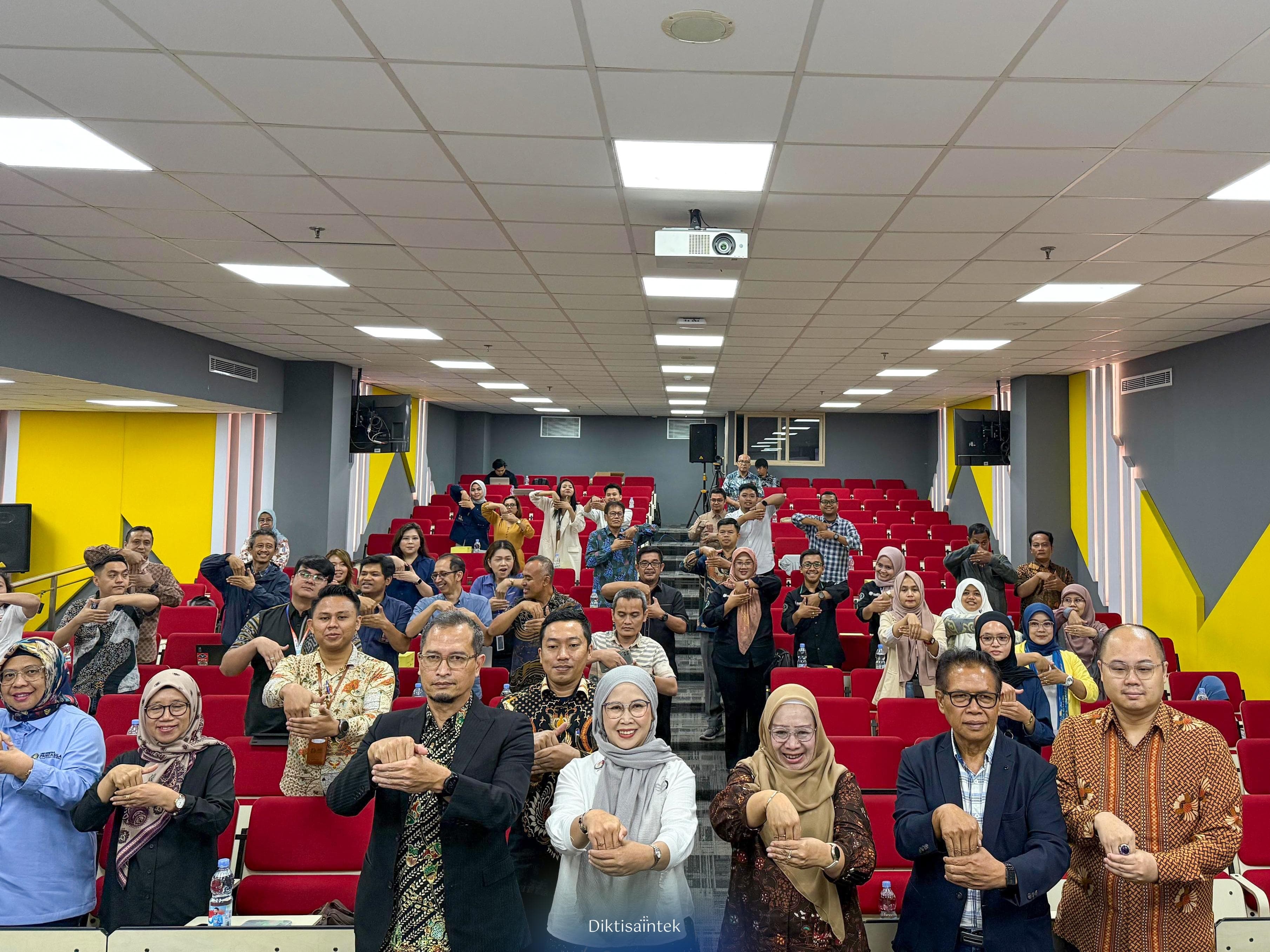 Kemdiktisaintek Luncurkan Cetak biru Inklusi Disabilitas di Perguruan Tinggi