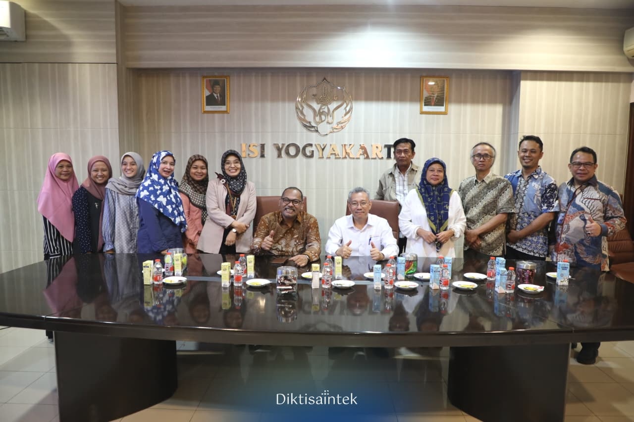 Kemdiktisaintek Dorong Kreativitas Talenta Seni Nusantara