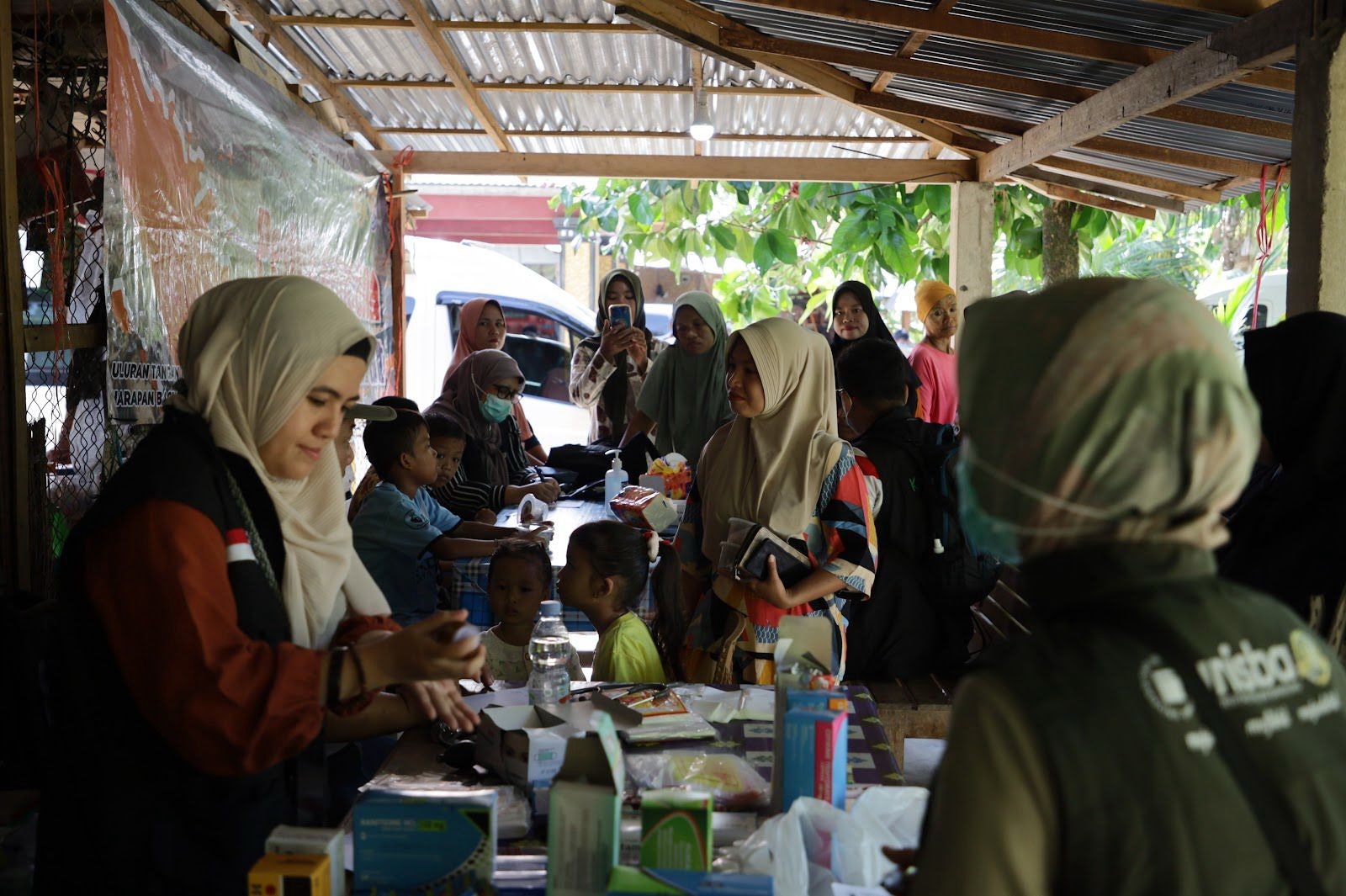 Air Bersih Pulihkan Harapan, Program PKM Kemdiktisaintek Jangkau Warga Terdampak Bencana Sumatra Barat