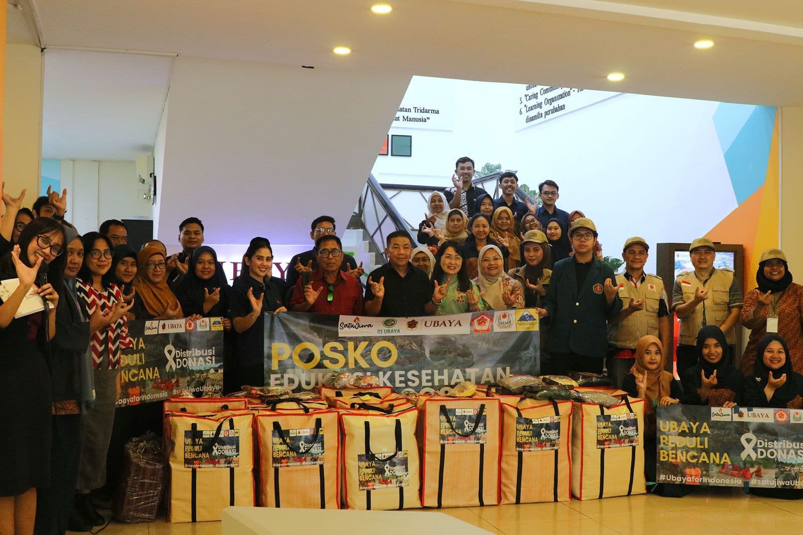 Kampus Bergerak Dampingi Warga Terdampak Bencana di Sumatra