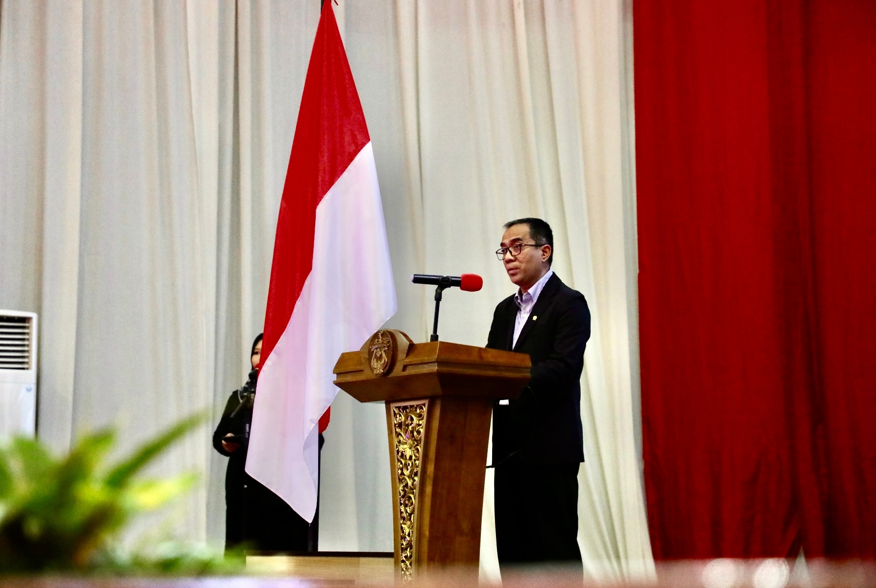 Kemdiktiksaintek Dorong Penguatan Kolaborasi Riset melalui Nobel Lecture di Universitas Hasanuddin