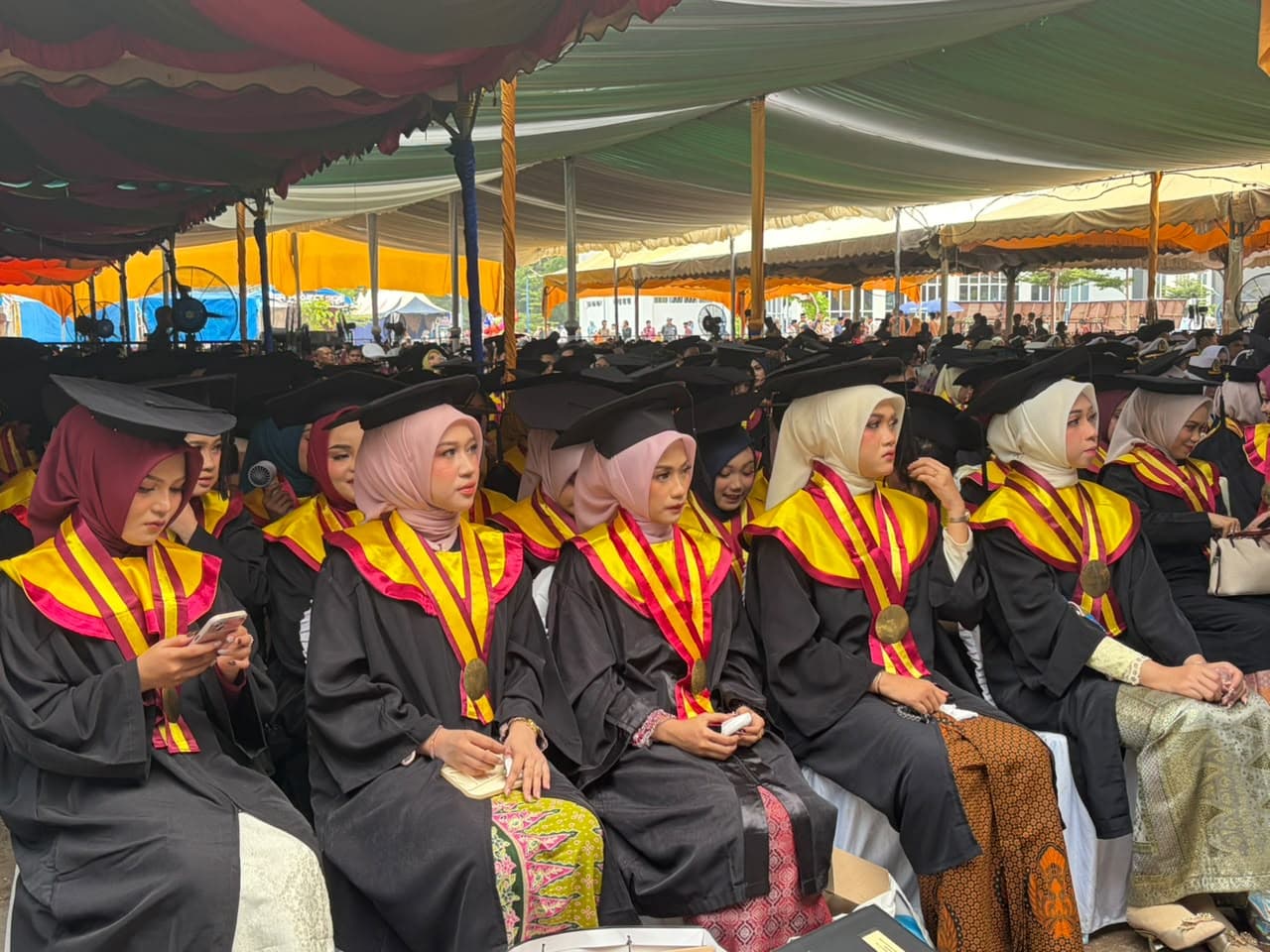 Polbeng Lepas 920 Lulusan, Cetak Generasi Baru Siap Hadapi Zaman