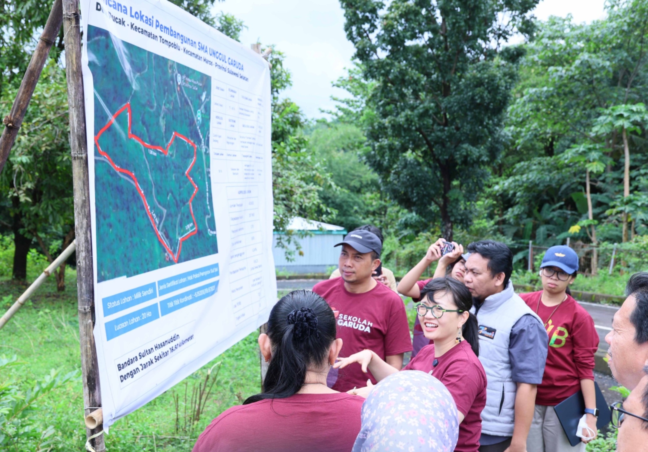 Wamen Stella Tinjau Calon Lokasi SMA Unggul Garuda Baru di Maros