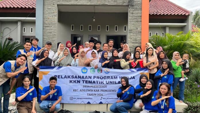 Mahasiswa Unila Dorong Digitalisasi UMKM Desa Purwodadi melalui Pemasaran Mocaf