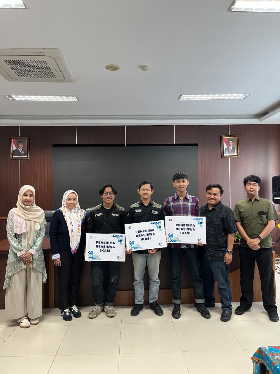 IKASI Untirta Berikan Beasiswa kepada Mahasiswa Teknik Sipil, Satu Penerima Dibiayai Hingga Wisuda