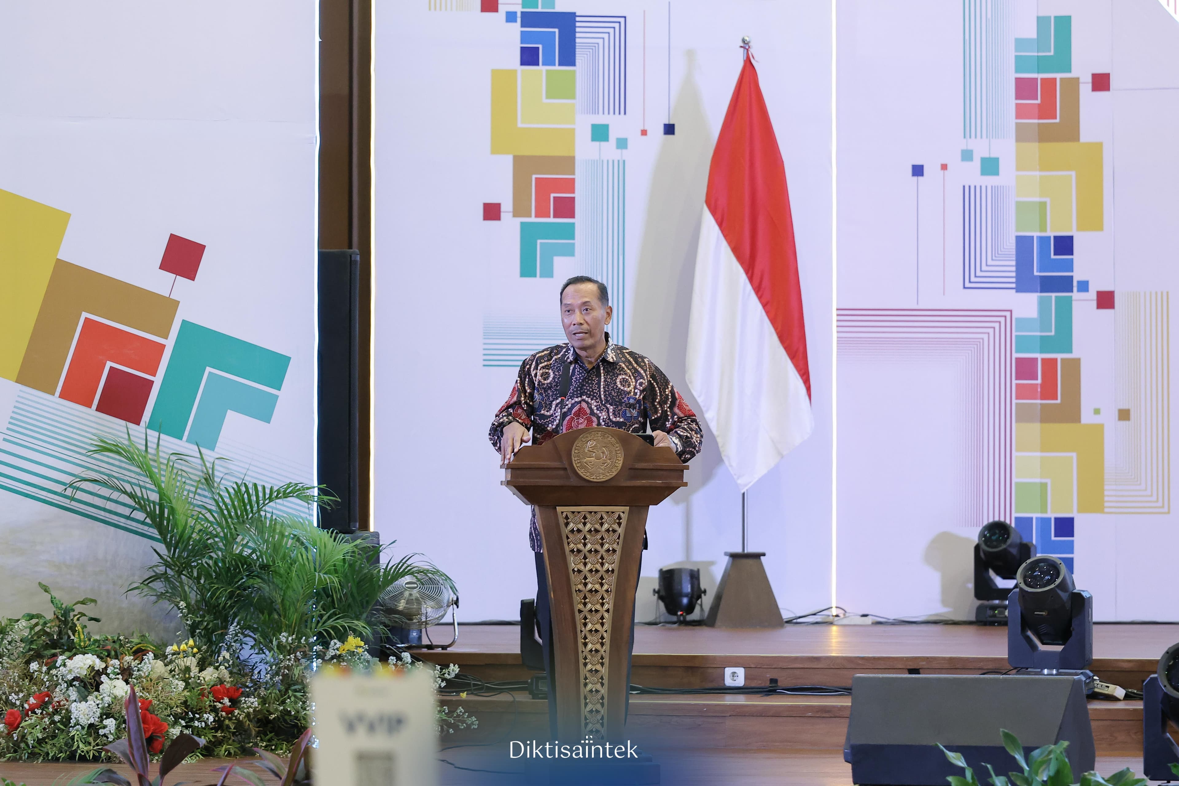 Revitalisasi Peran Pendidikan Tinggi: Menuju Bangsa Pemenang dan Peradaban Unggul