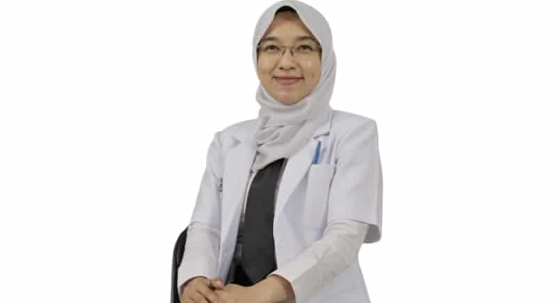 Kisah Inspiratif Alumni FK UNDIP, dr. Dewi Sartika, Sp.BS, Dedikasikan Diri Sebagai Dokter Bedah Saraf di Wilayah Tertinggal