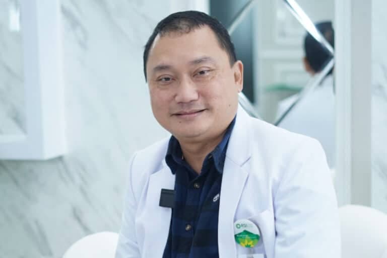 Alumni FK UNDIP, Inisiator Komunitas Autohemotherapy dan Cell Unit Research Everlasting