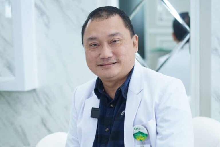 Alumni FK UNDIP, Inisiator Komunitas Autohemotherapy dan Cell Unit Research Everlasting