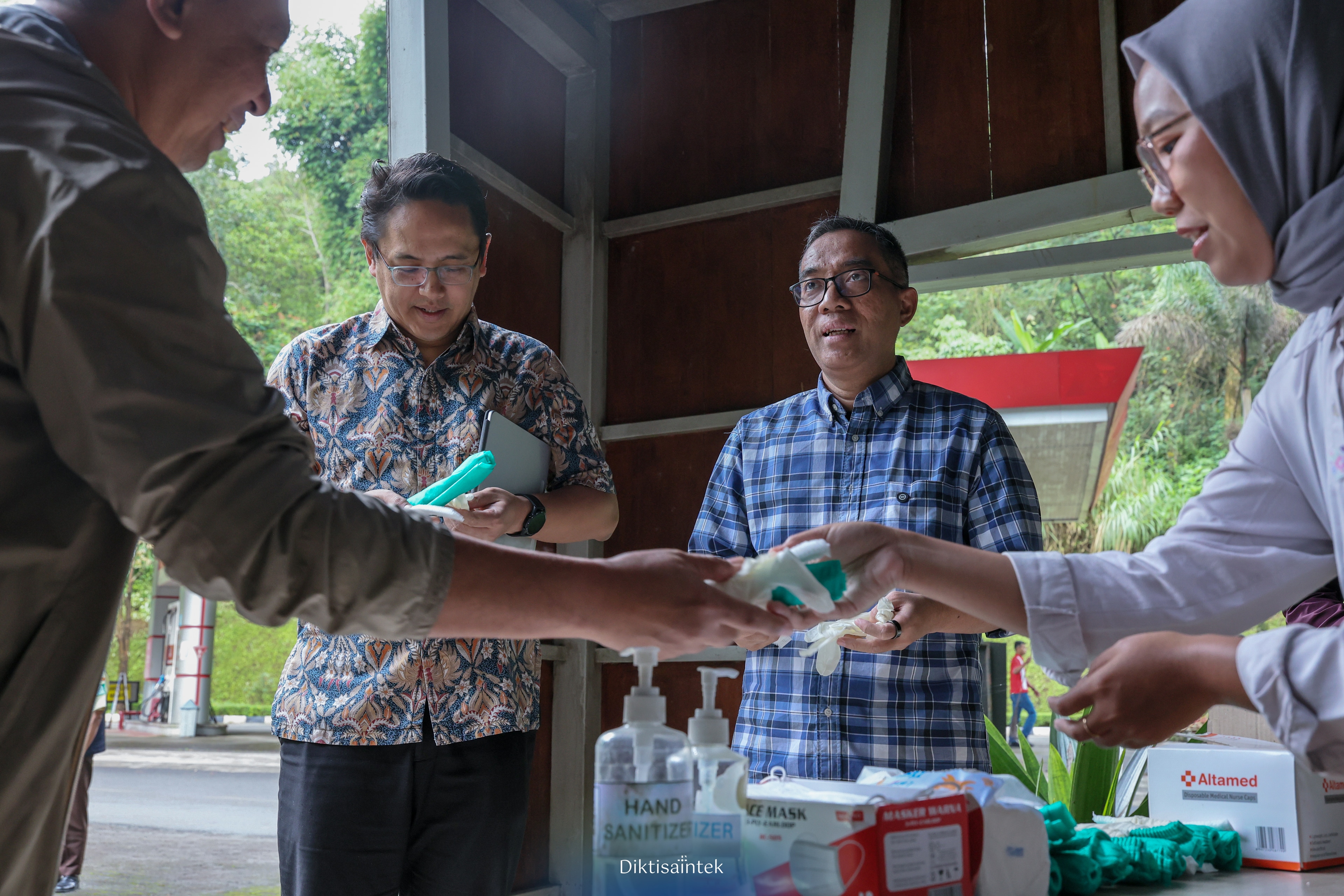 Dari Rumah Tangga hingga Industri: Kemdiktisaintek Dorong Sistem Pengelolaan Sampah Terintegrasi