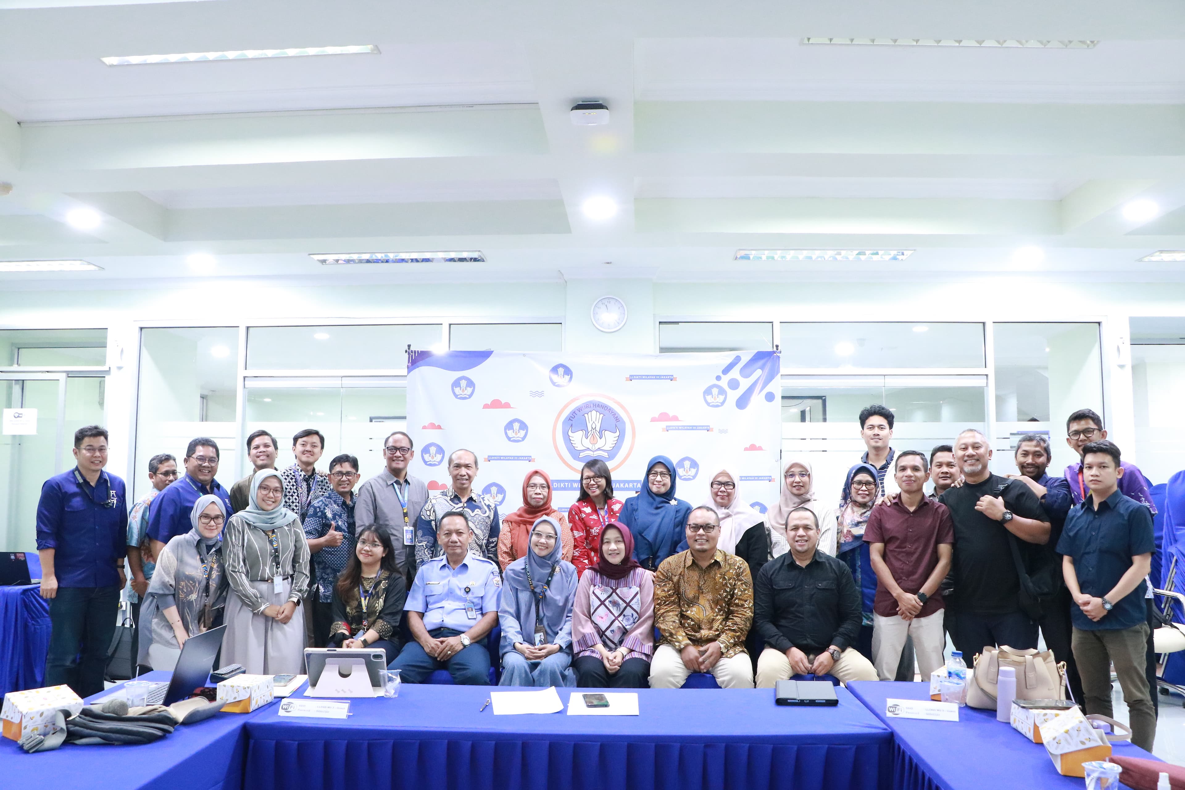 LLDikti Wilayah III Rencanakan KKN Tematik Merajut Nusantara di Sumatra Barat: Siap Kontribusi Pemulihan Dampak Bencana
