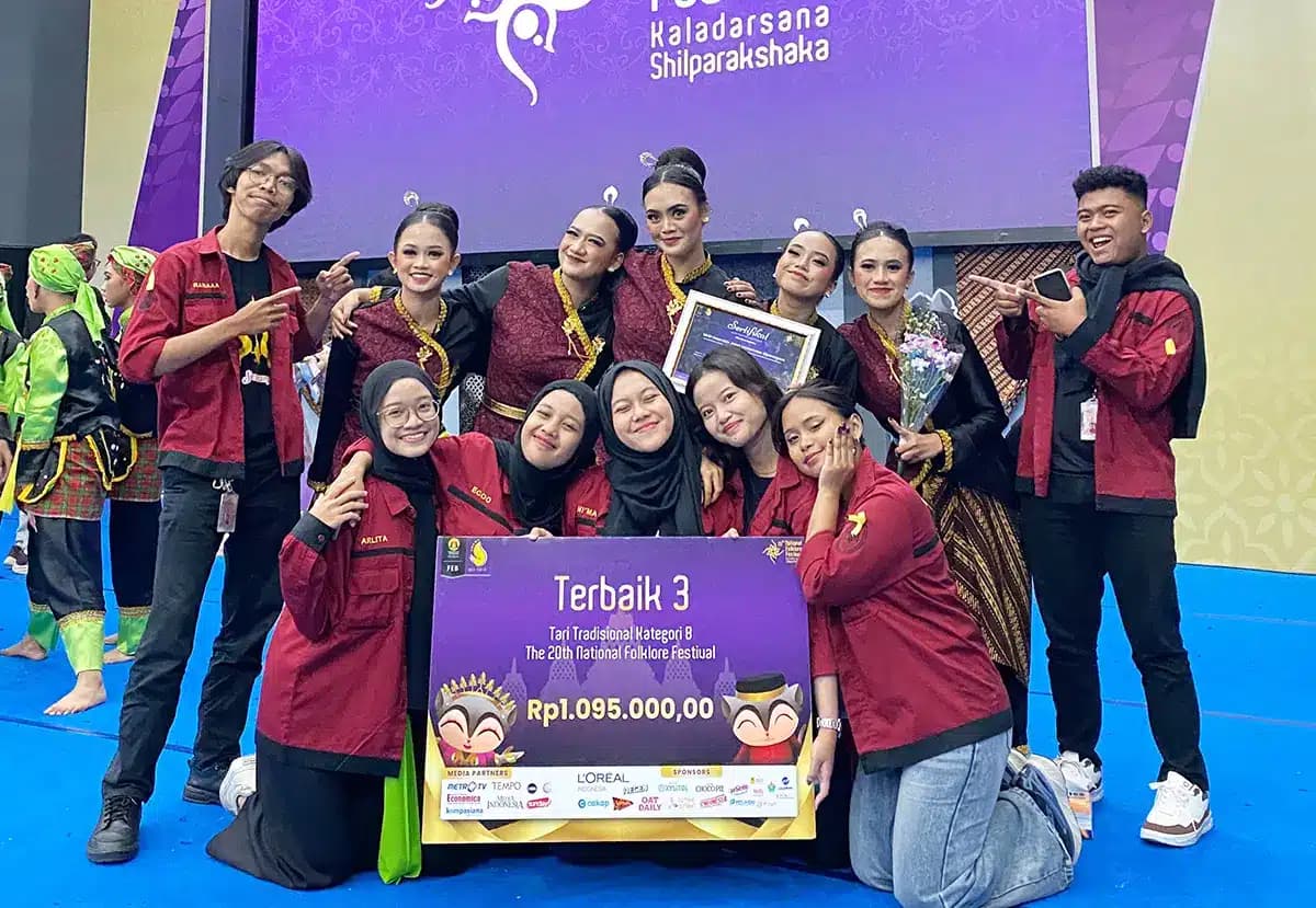 UNDIP Juara 3 Tari Tradisional di National Folklore Festival 2026