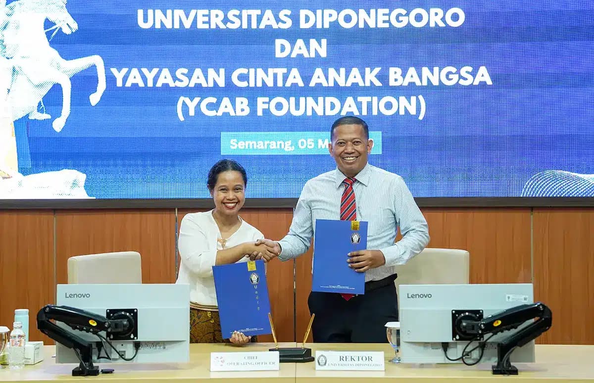 UNDIP dan Yayasan Cinta Anak Bangsa Jalin Kerja Sama dan Beri Beasiswa Peduli Generasi Muda