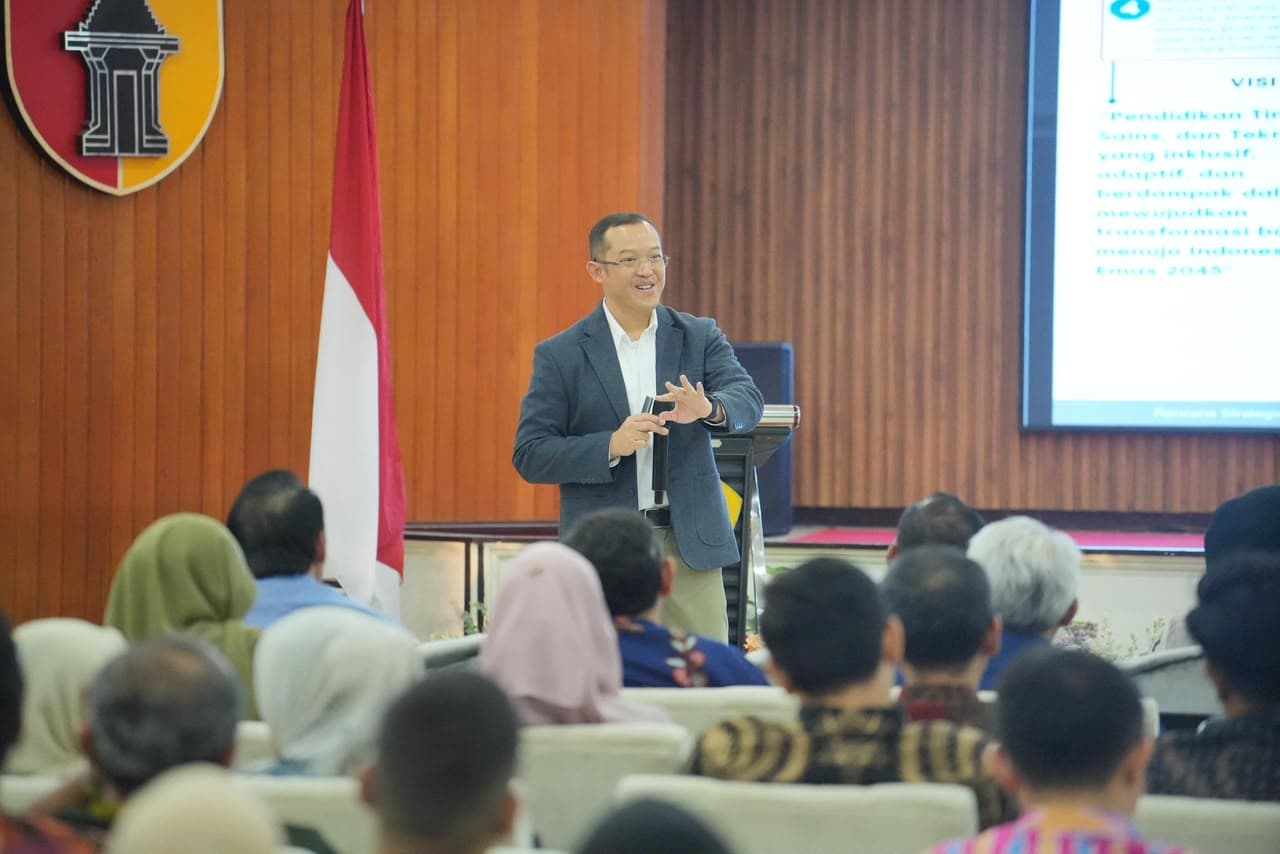 Kemdiktisaintek Dorong Perguruan Tinggi Perkuat Budaya Mutu untuk Wujudkan IKU dan Akreditasi Unggul yang Berdampak