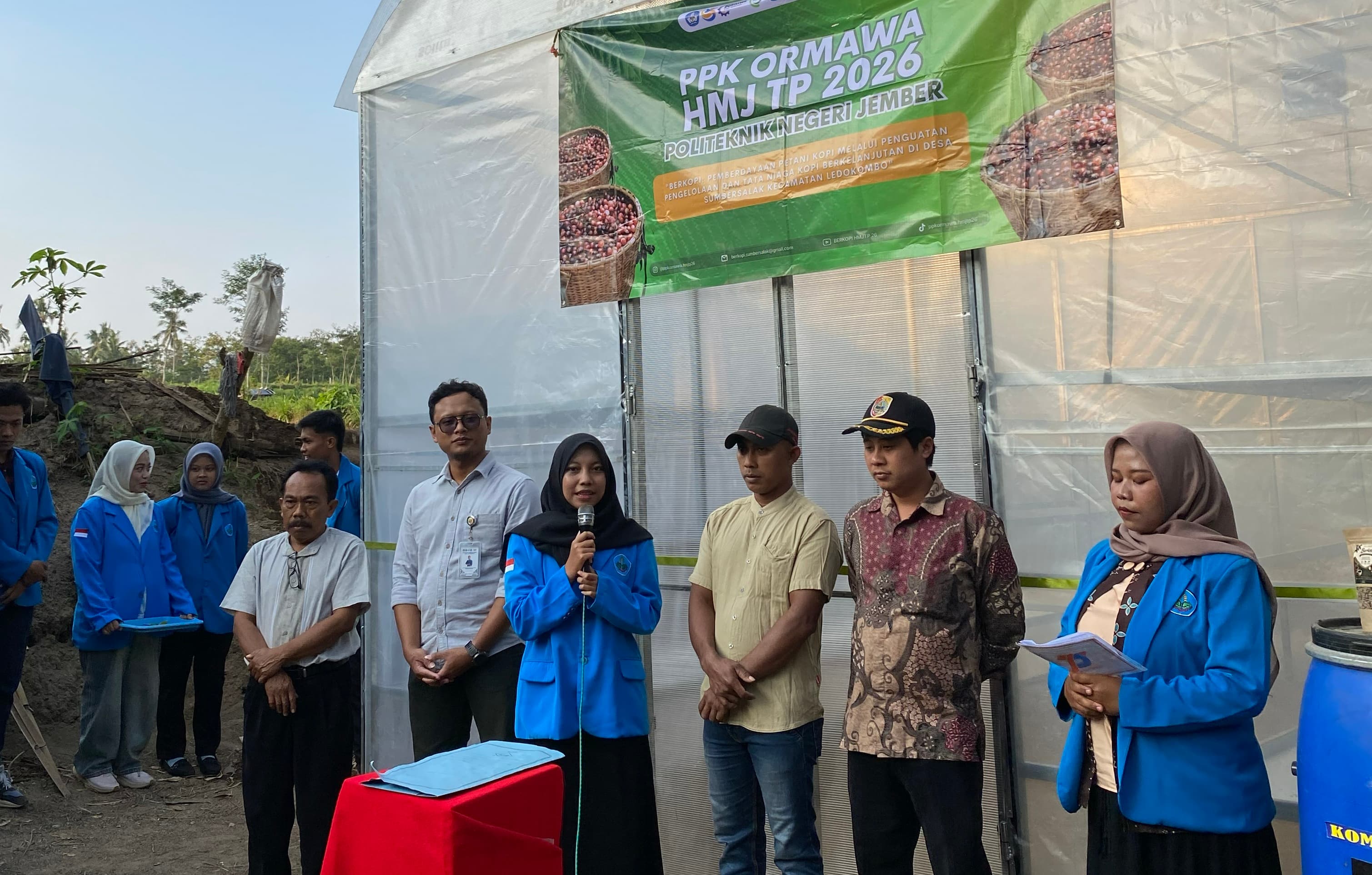Mahasiswa Polije Hadirkan Greenhouse Dryer, Percepat Pengeringan Kopi Sumbersalak