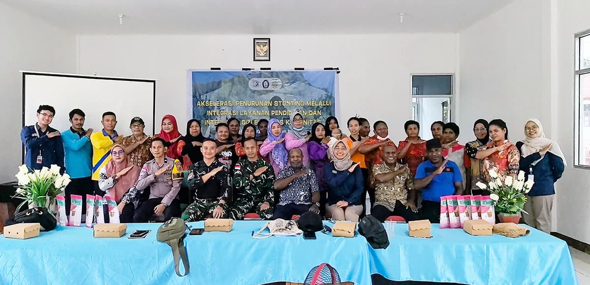 Aksi Kolaboratif TEP UNDIP: Intervensi Gizi dan PHBS untuk Putus Rantai Masalah Kesehatan di Senggi
