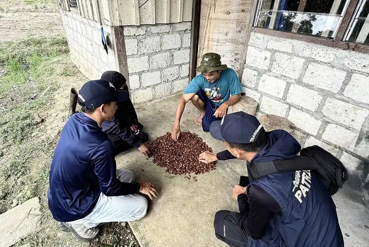 Dari Kebun Hingga Produk Jadi: Langkah Nyata TEP UNDIP Angkat Kesejahteraan Petani Kakao Keerom