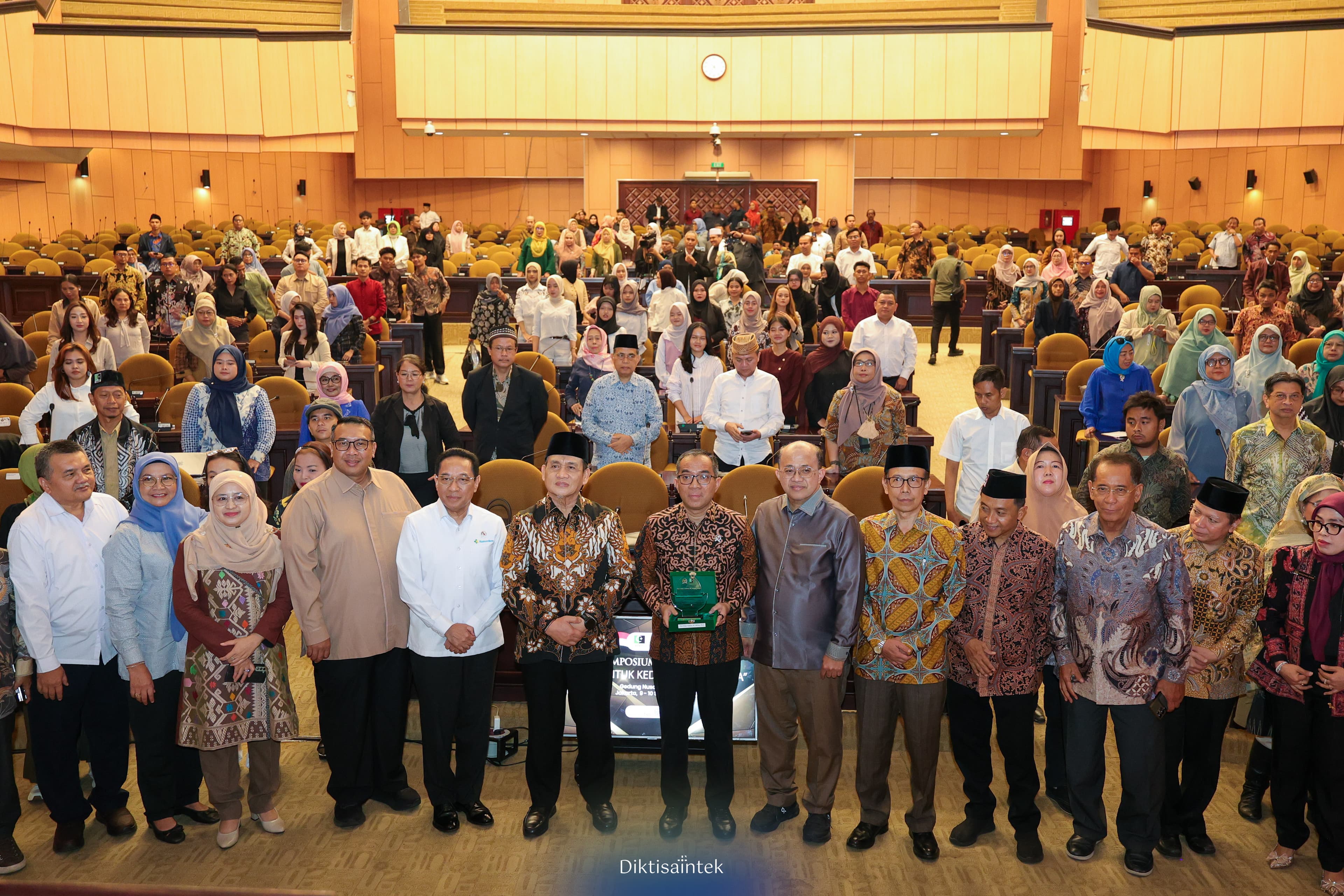 Mendiktisaintek: Generasi Muda Harus Miliki Beyond Nationalism, Bangun Kebangkitan Industri Nasional Berbasis Teknologi