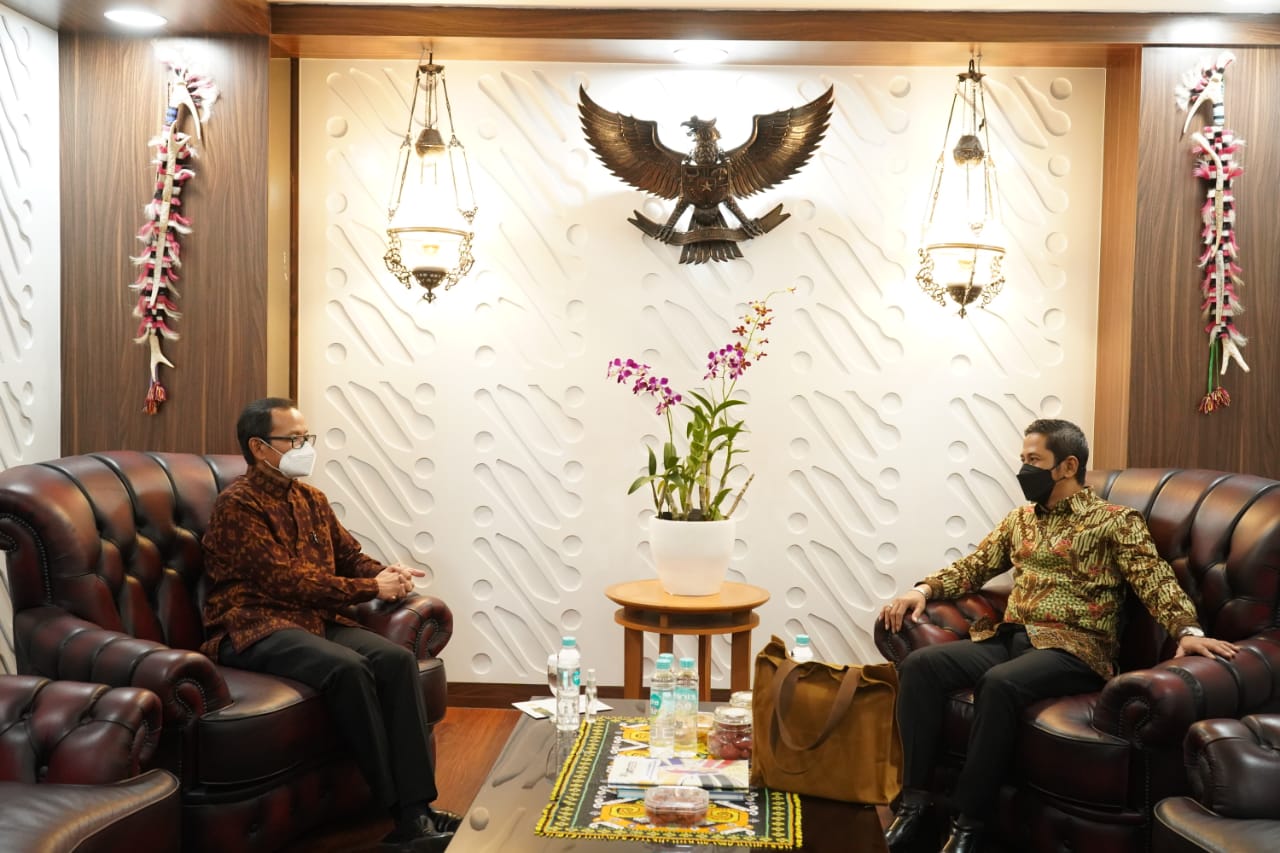 Tangkapan Lensa-Pertemuan antara Dirjen Diktiristek dengan Ketua Komisi Yudisial RI (19/5).