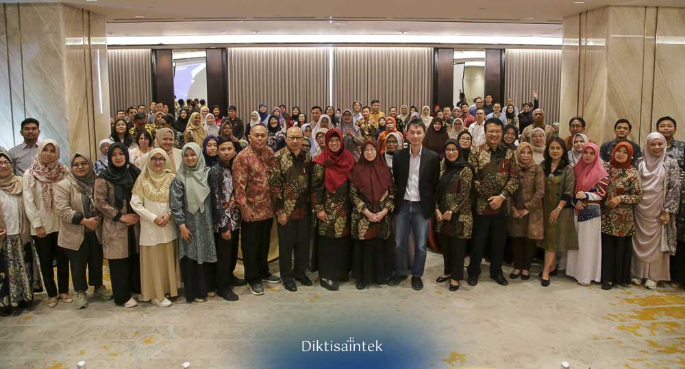 Seminar Nasional Pengembangan Program Studi untuk memenuhi Standar Mutu Internasional Tahun 2024